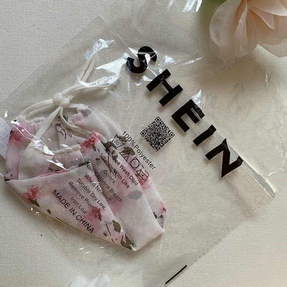 Face mask - Picture 2 of 2